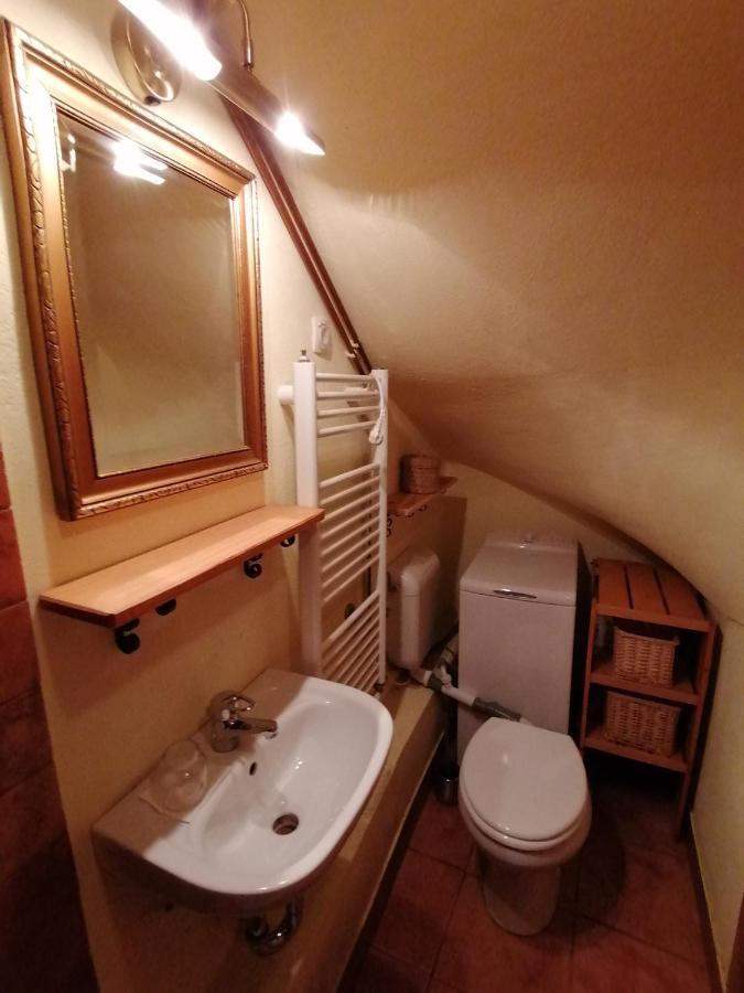Holiday House Apartment Voukov Mlin Smarje pri Jelsah Esterno foto
